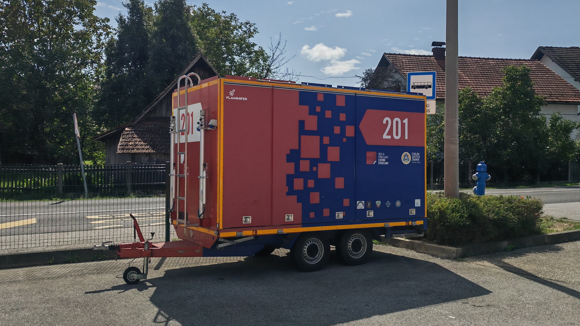 Pročitajte više o članku Nova prikolica za spašavanje iz dubina i visina